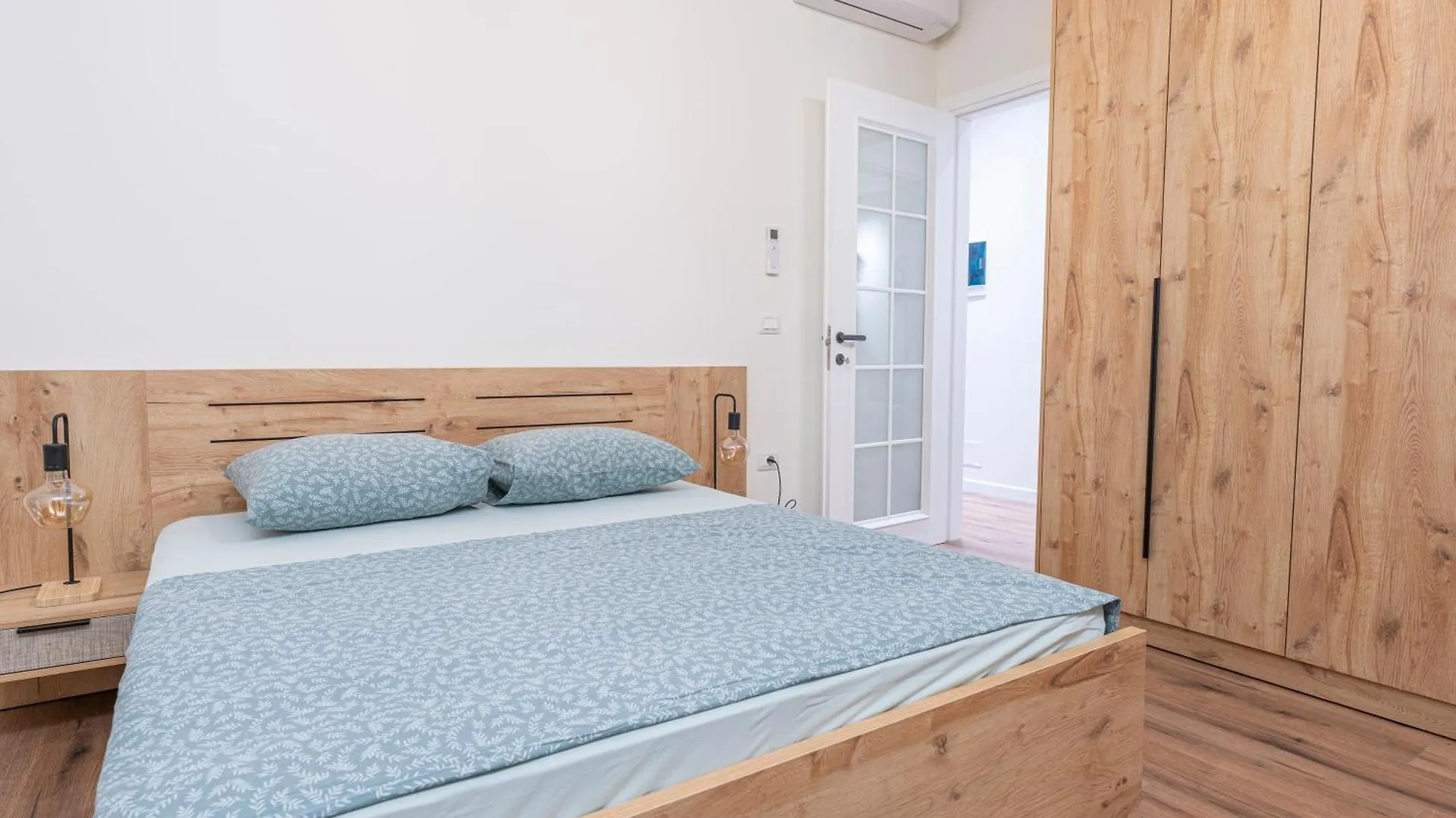טיראנה Cane Apartment Emerald 0*,  אלבניה