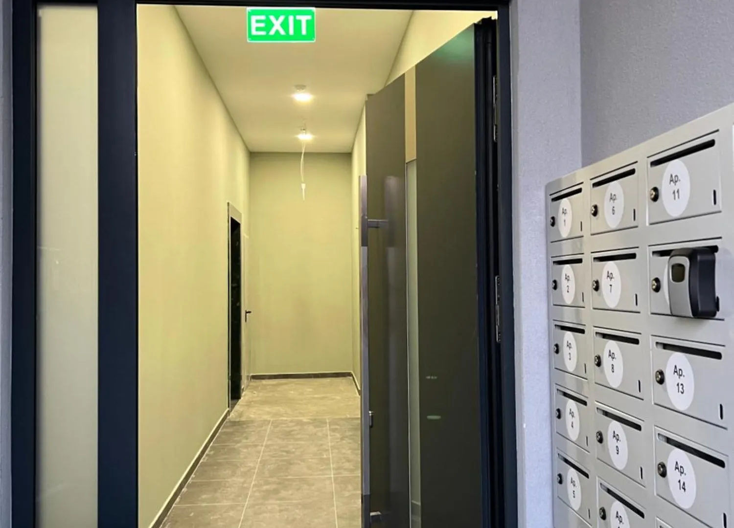 Cane Apartment Emerald Tirana